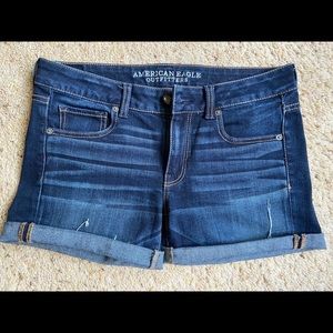 American Eagle Midi Jean shorts size 8